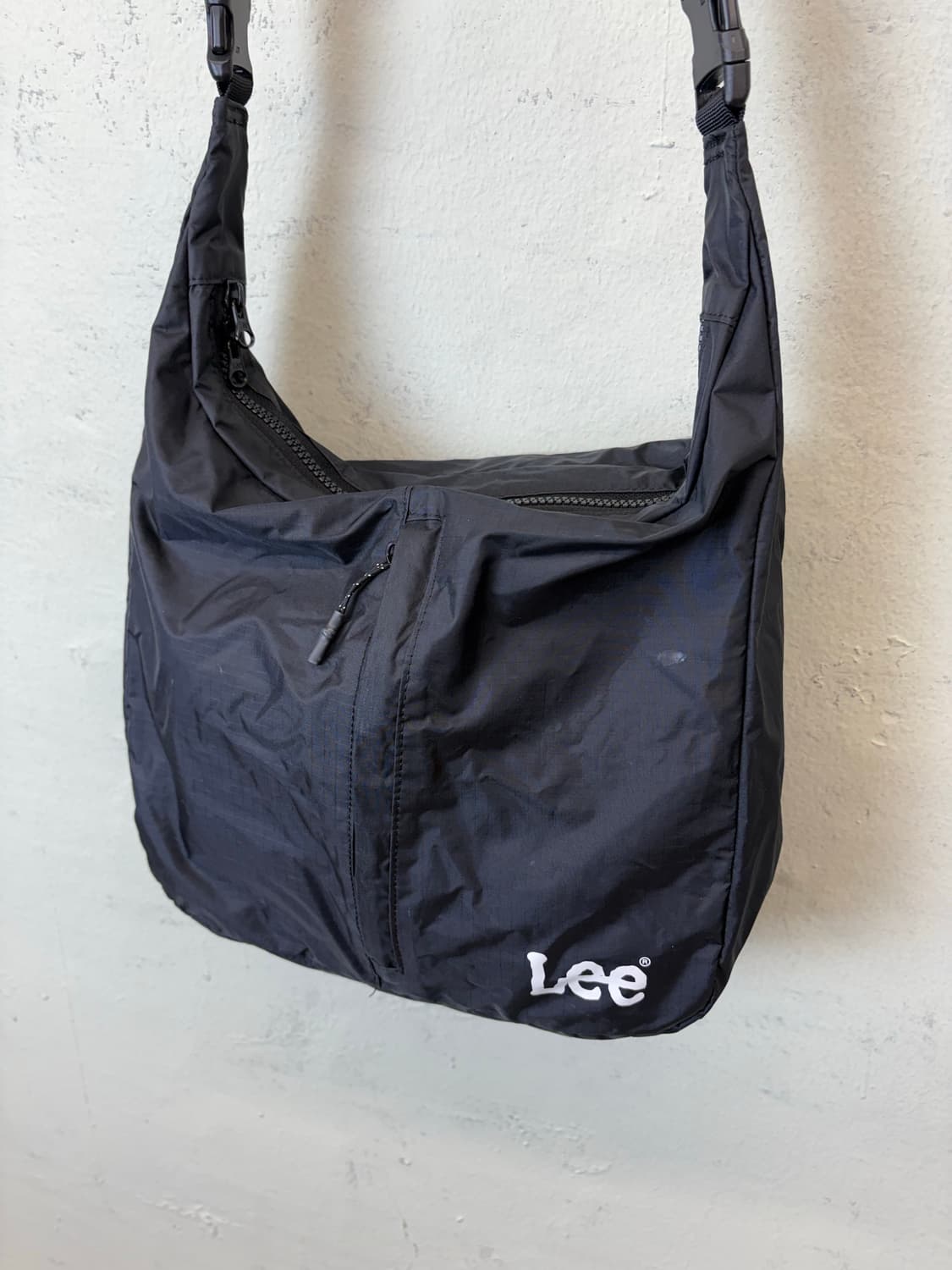 Lee 리 나일론 샤코슈 크로스백 블랙 상품이미지3