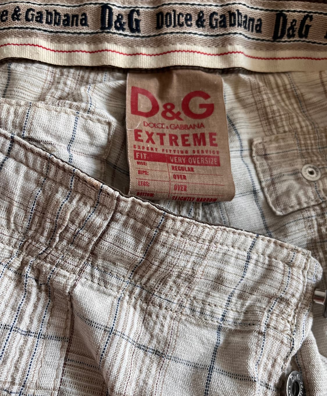 돌체앤가바나 D&G 오버사이즈드 플레이드 카고 쇼츠 상품이미지3