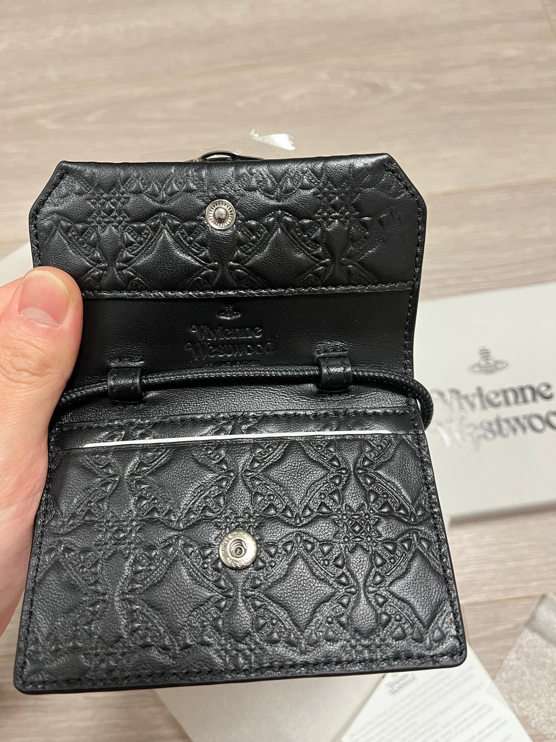 (새상품) 비비안웨스트우드 카드지갑 스트랩 상품이미지6