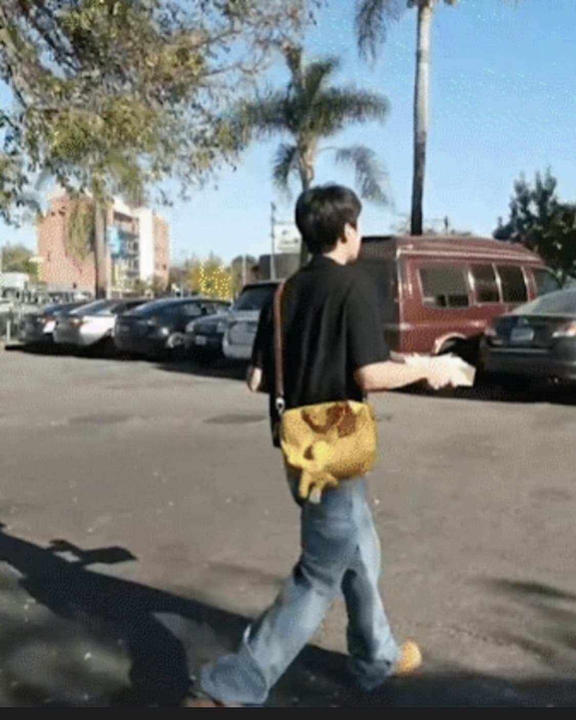 루이비통 P9 제이홉 반둘리에 25 모노그램 스피디 백 상품이미지1