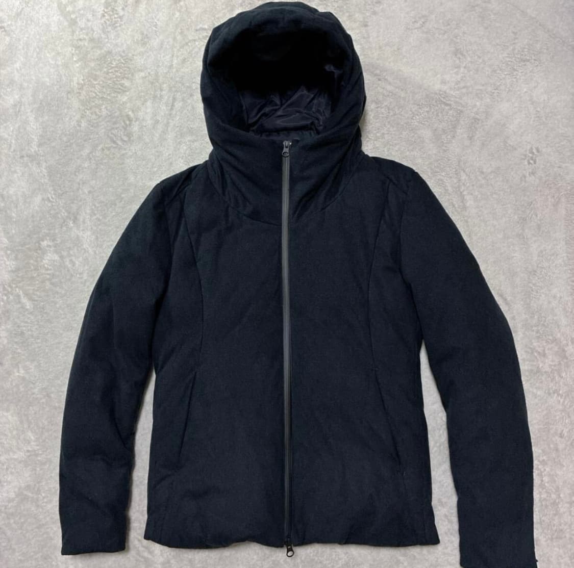 토네이도 마트 스웨이드 패딩 상품이미지1