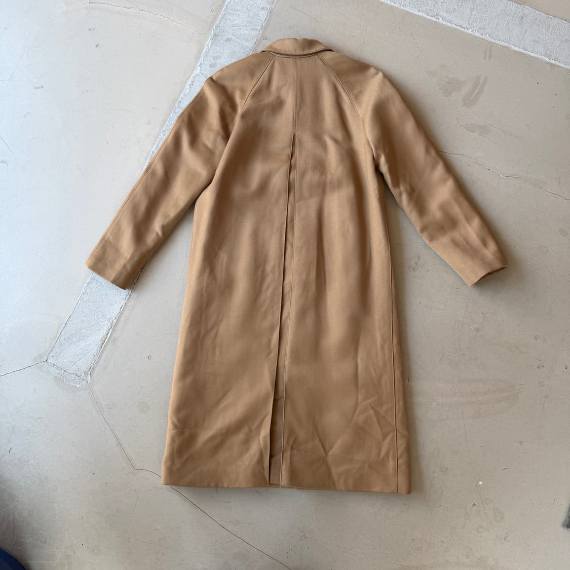 프라다 호스빗 발마칸 코트 상품이미지5