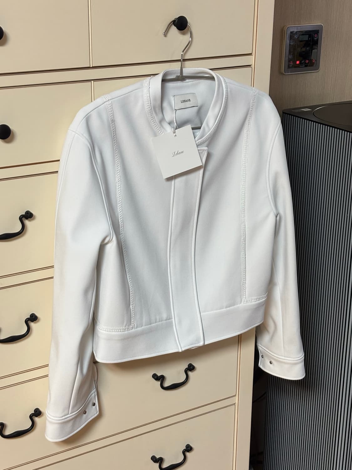 LEBANE 르베인 | 화이트 자켓 상품이미지1