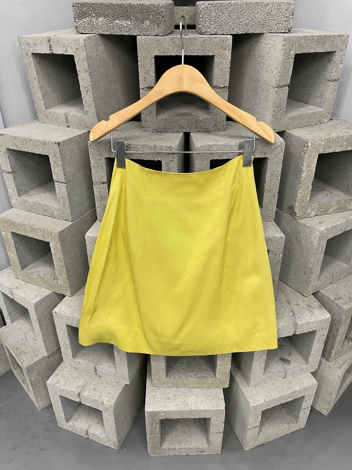 보테가 베네타 미니 스커트 언발란스 플랩 디테일 H라인 옐로우 상품이미지2