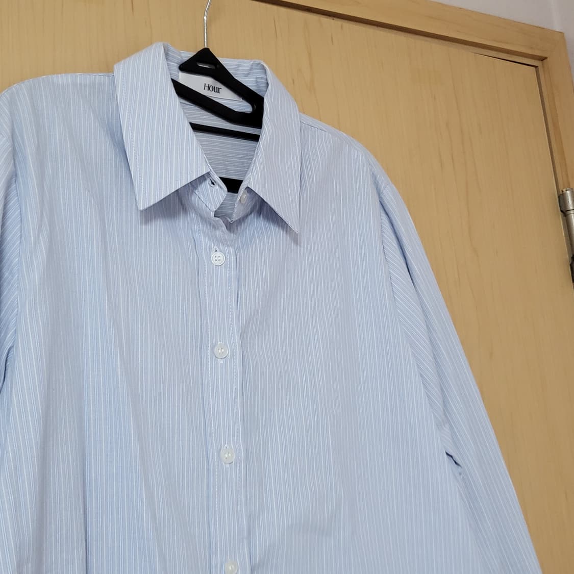 새상품) 업타운홀릭 제작 hour 블루 스트라이프 셔츠 상품이미지7