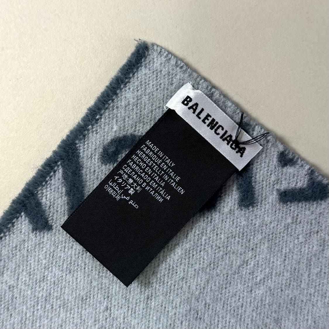 [백화점판/당일출고]발렌시아가 머플러 상품이미지3