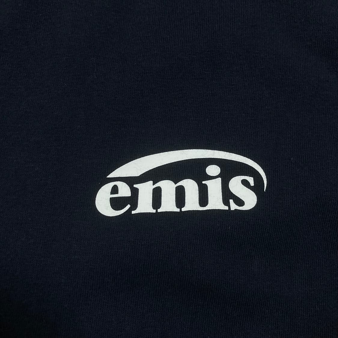 emis 스몰 로고 네이비 미니멀 반팔티 상품이미지2