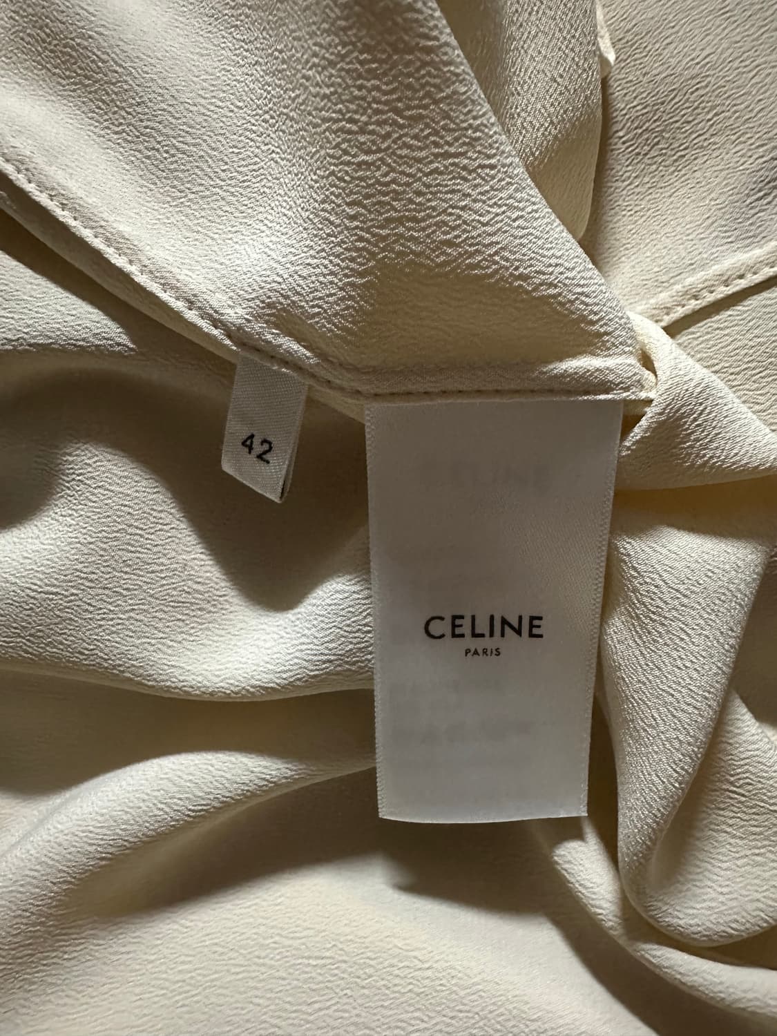 [BTS 지민님 착용] 셀린느 20AW 실크 보우 타이 셔츠 상품이미지9