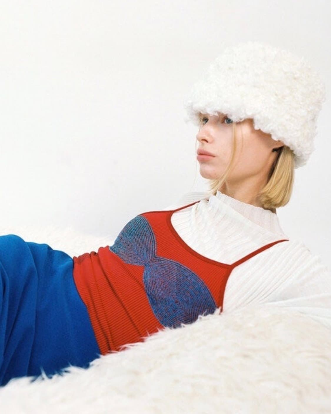 어썸니즈 law lampshade hat(리사 착용) 상품이미지3