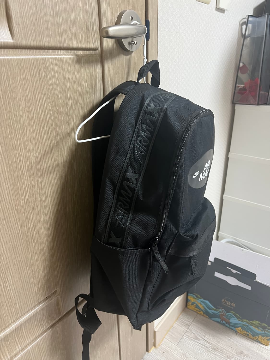 나이키 에어맥스 헤리티지 백팩 25L 상품이미지2