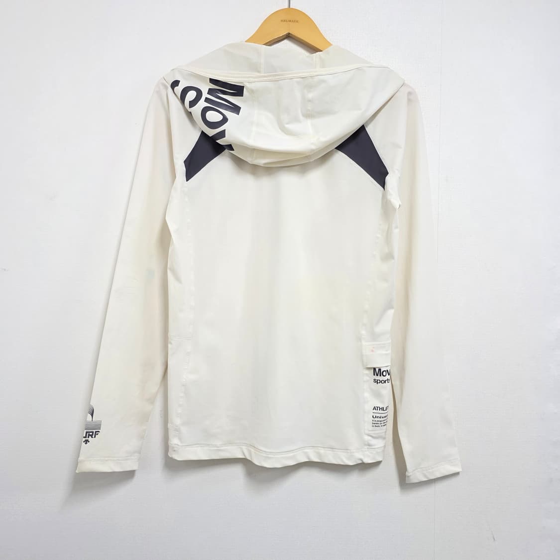 95) 데상트 후드 경량 스판 바람막이 아이보리 상품이미지2