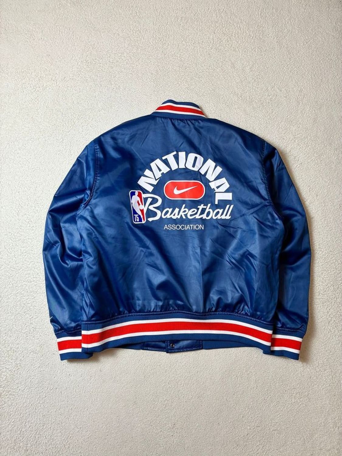 나이키 x NBA 75주년 봄버 새틴 바시티 자켓 PN7264 상품이미지1