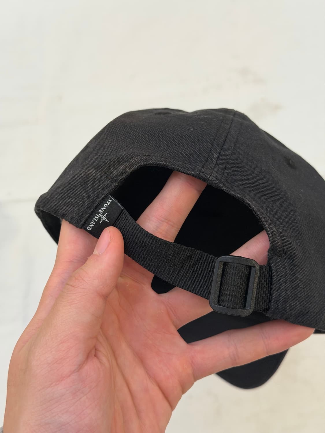 스톤아일랜드 자수로고 볼캡 블랙 상품이미지3