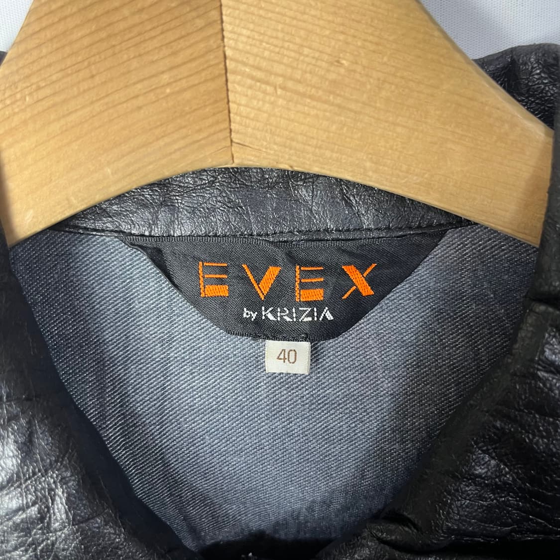 [Krizia] 크리지아 비건레더 프릴 셔츠 상품이미지5