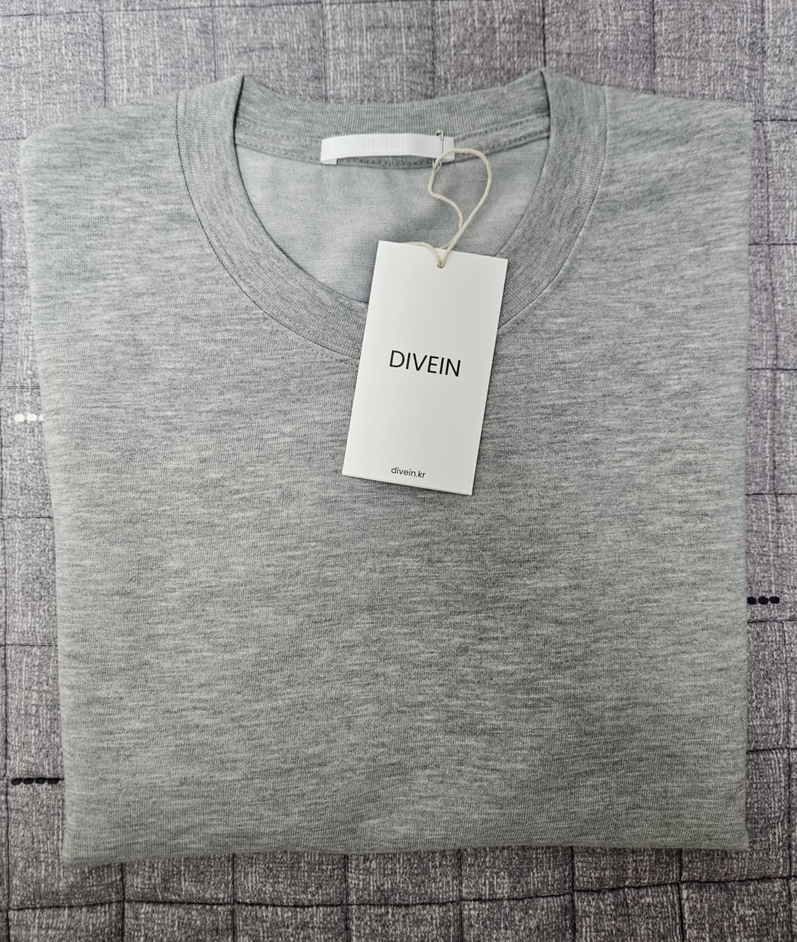 다이브인 크롭 롱슬리브 1 새상품 상품이미지2