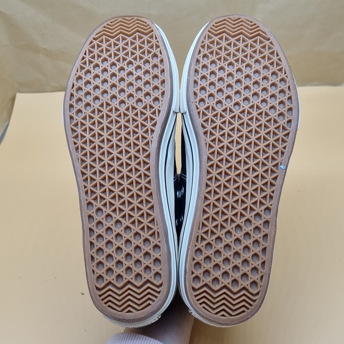 포즈간츠 무스비 블랙 스니커즈 240. 상품이미지3