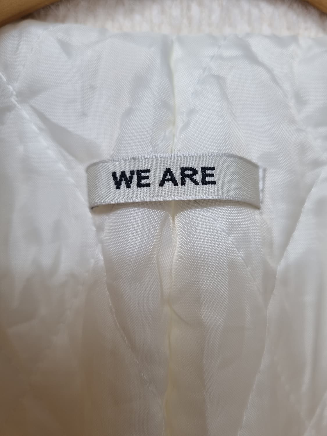 (택포) WE ARE 위아 누빔 자켓 (새상품급)가격내림 상품이미지5