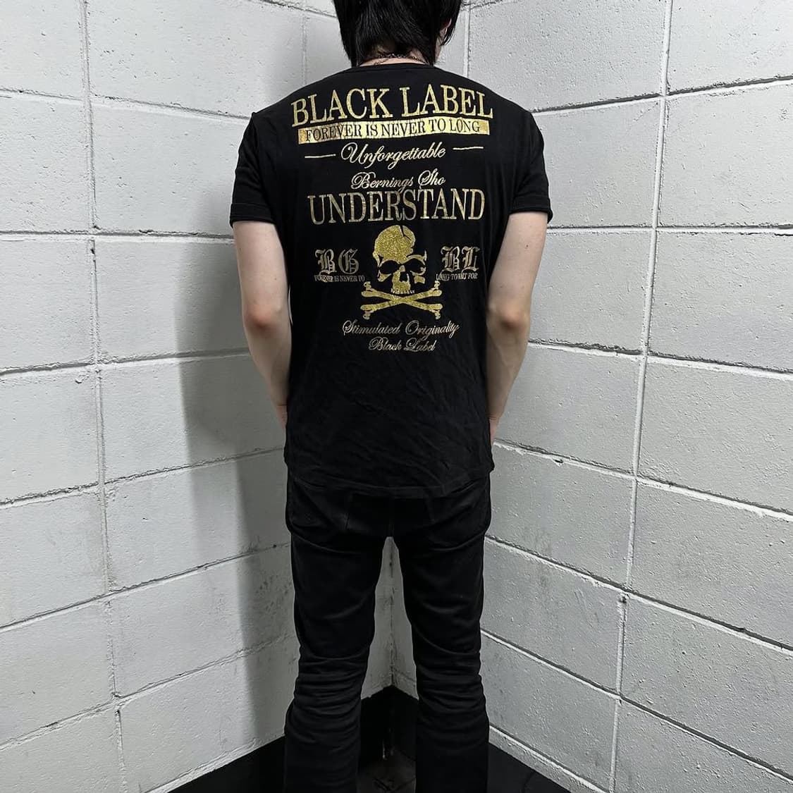Bernings sho back skull short 상품이미지1