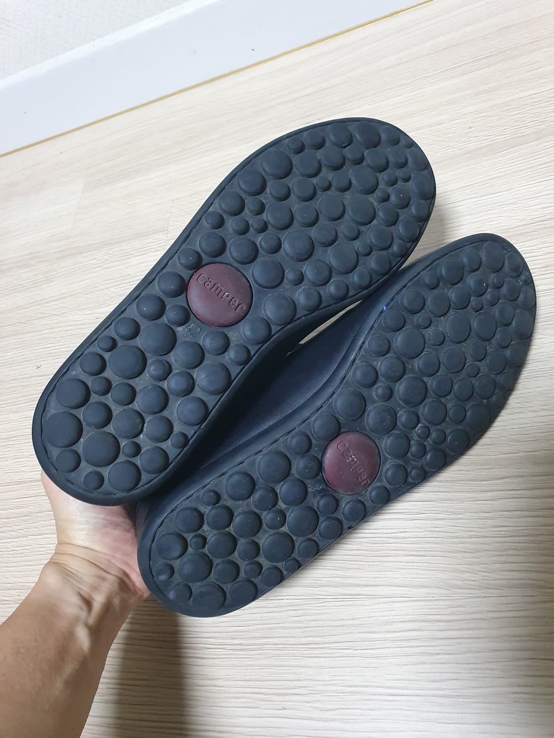 캠퍼 블랙 가죽 스니커즈 265~270 상품이미지6