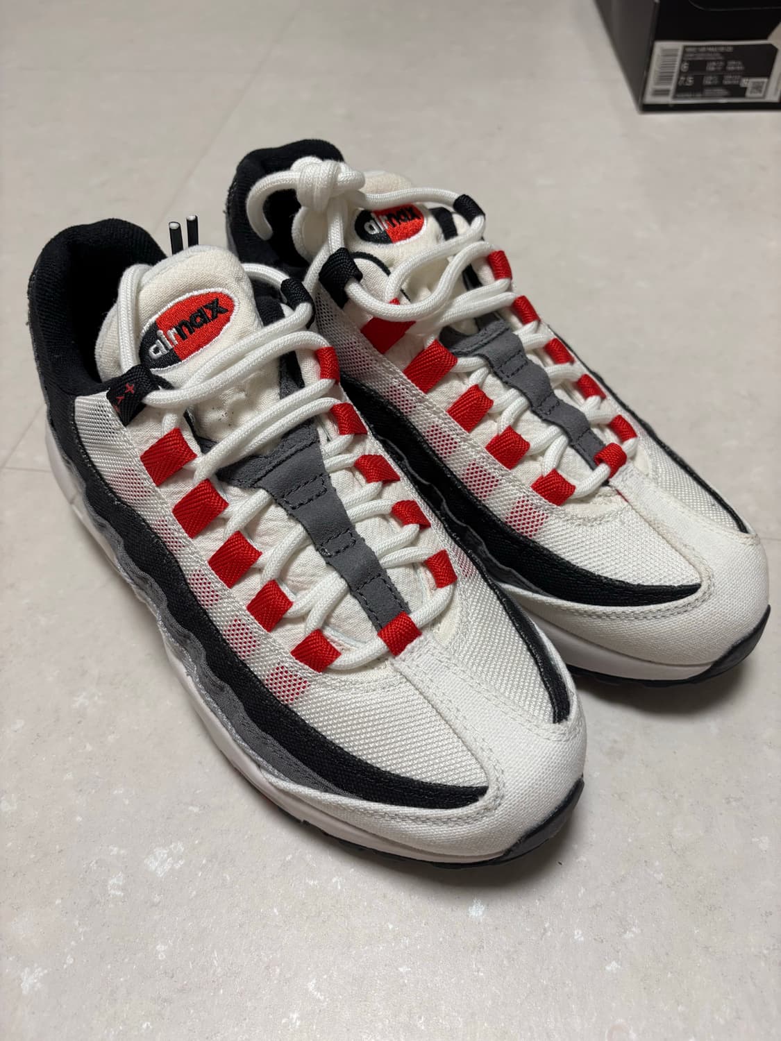 나이키 에어맥스 95 스모크그레이 240 상품이미지2