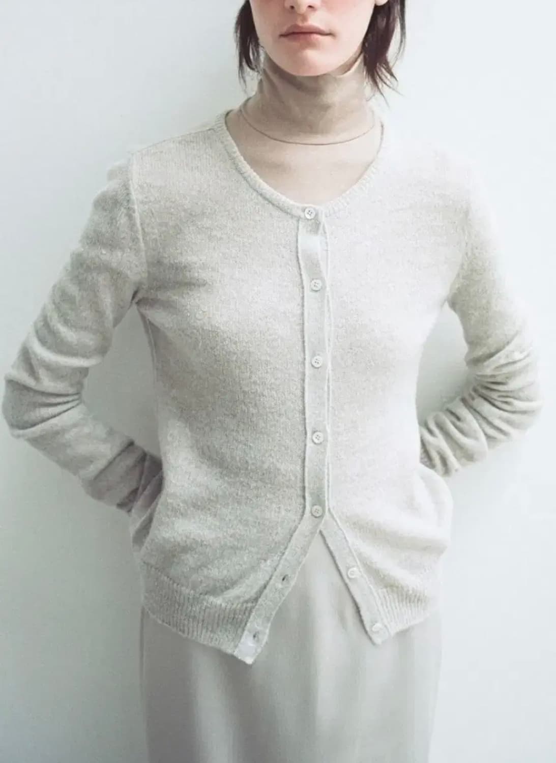 새상품) 엘에프엠 Alpaca Round Neck Cardigan 상품이미지1