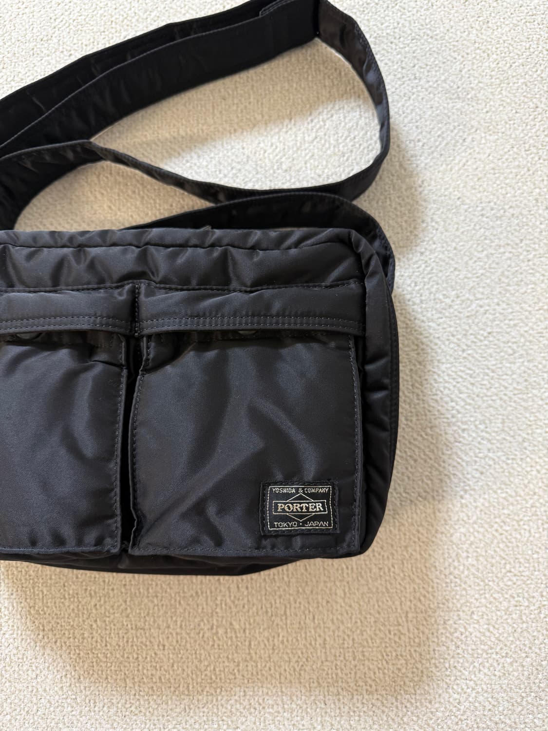 (신형) PORTER 포터 탱커 숄더백 S 블랙 상품이미지3