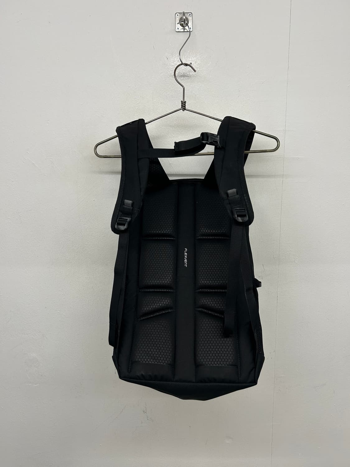 노스페이스 제스터 백팩 블랙 상품이미지4