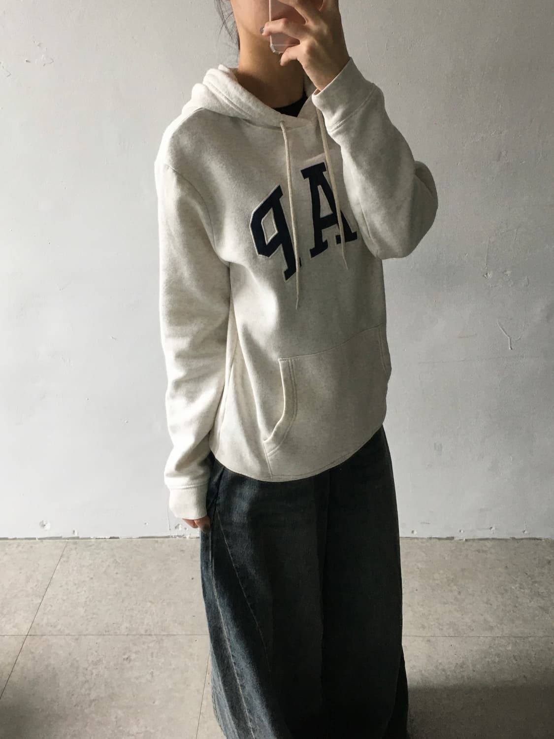 갭 빅로고 후드티 상품이미지2