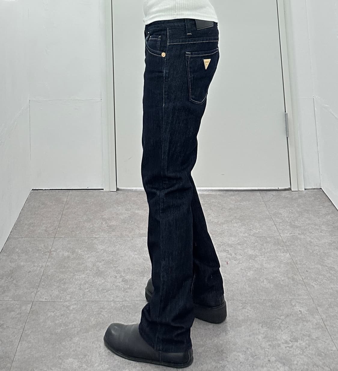GUESS indigo denim pants 상품이미지3