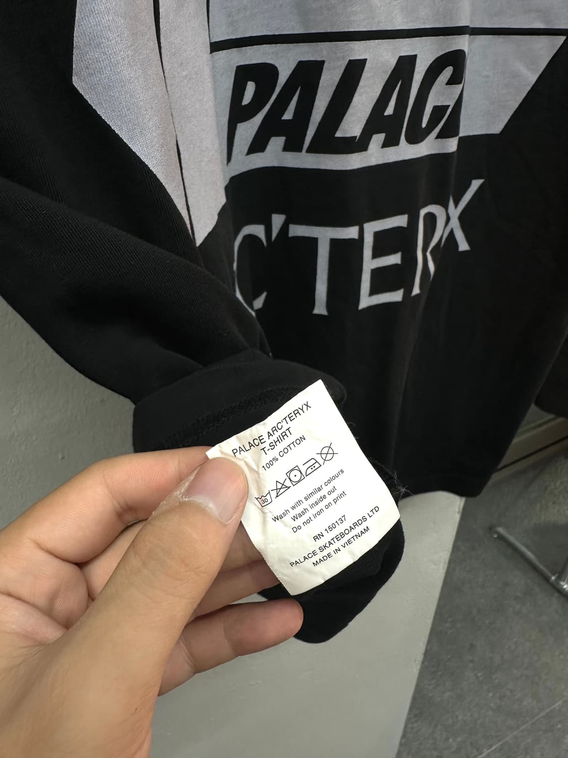 L/ 아크테릭스 x 팔라스 T-shirts Black 상품이미지9