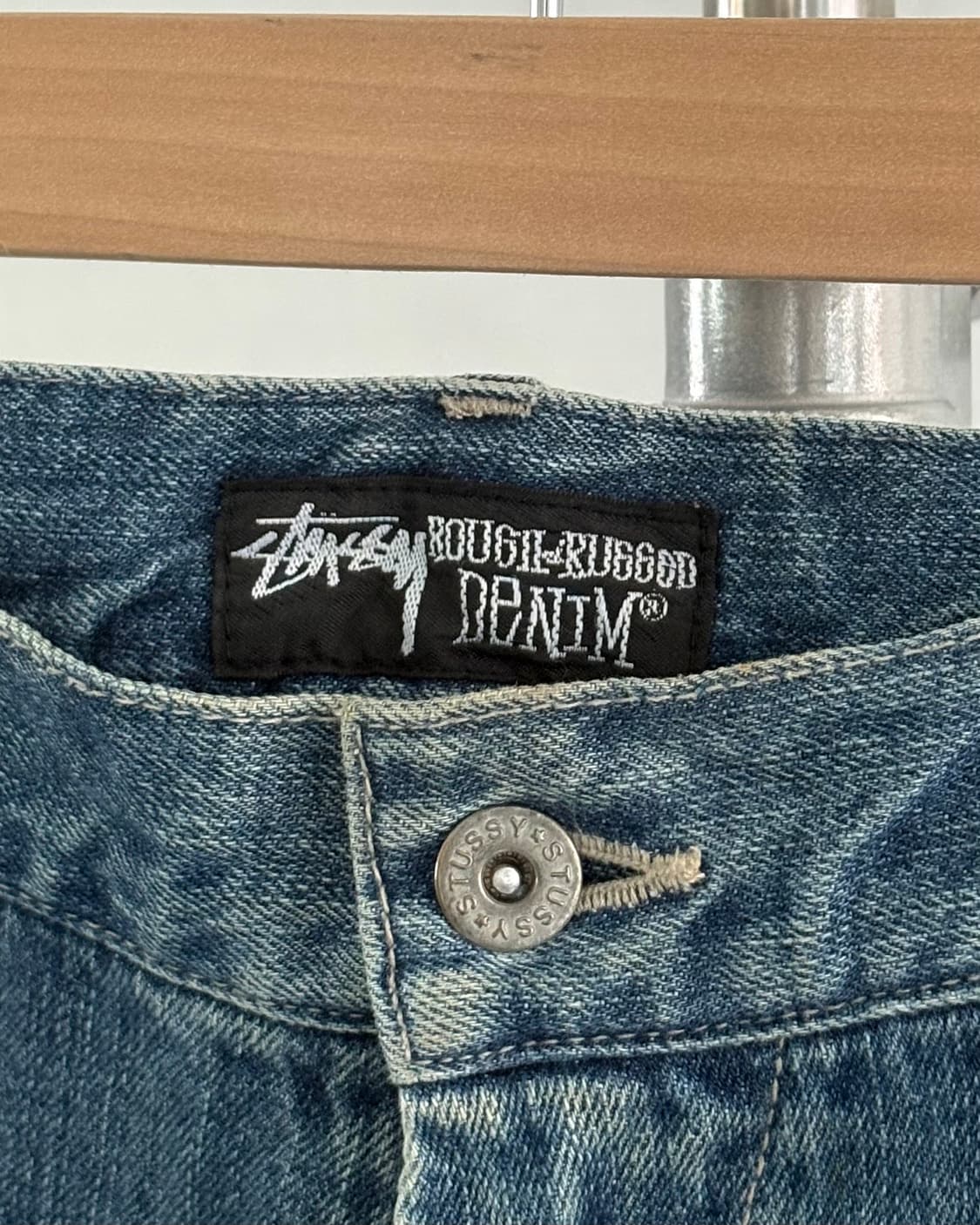 Stussy 스투시 00‘s 로고 데님 카고 숏츠 상품이미지3