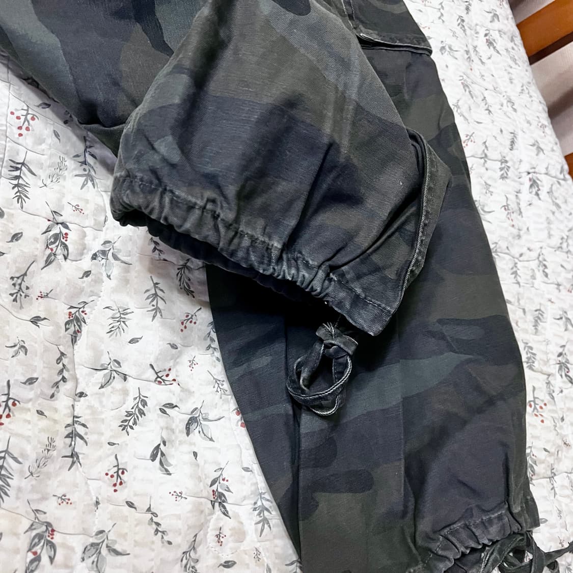 [34] 빈티지 밀리터리 카모 멀티포켓 카고팬츠 상품이미지4