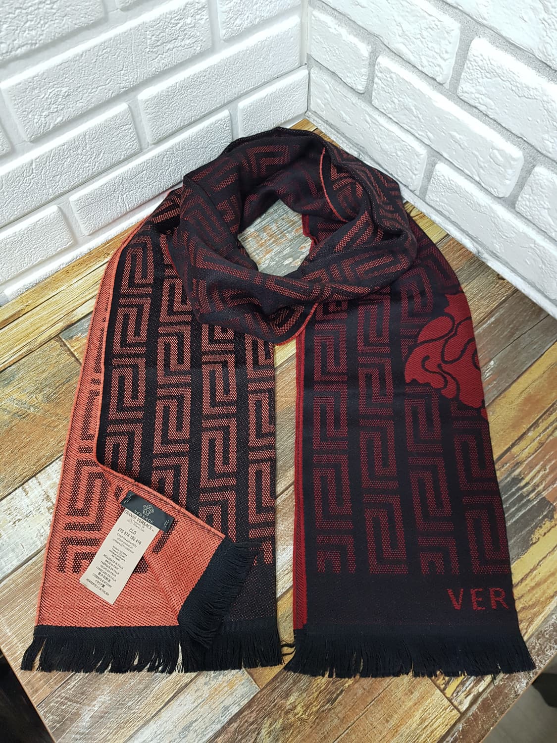 [정품] 베르사체 메두사 패턴 머플러 레드/블랙 상품이미지2