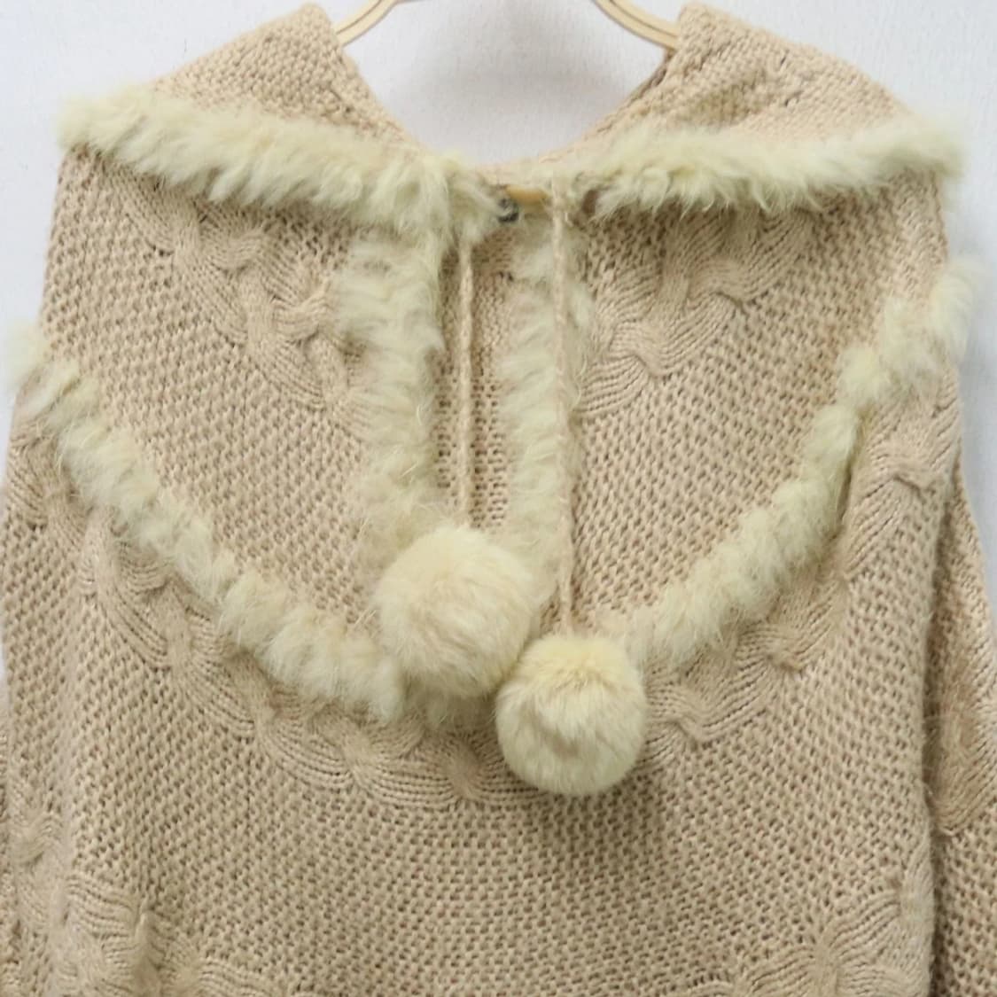 DOSCH 퍼 배색 울 니트 케이프 62693 상품이미지5