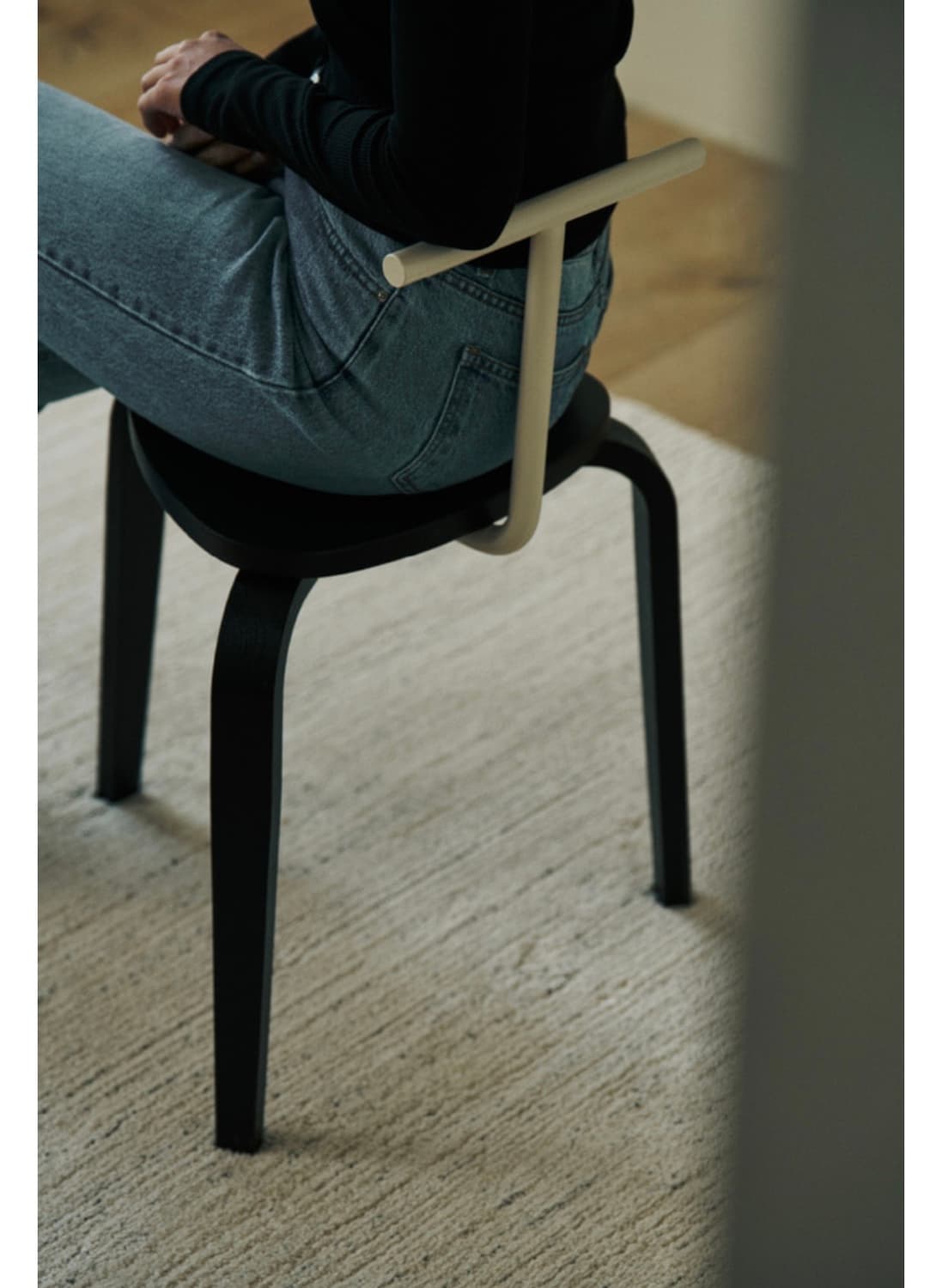 비아크-KB1 의자 등받이 (블루/실버) 상품이미지3