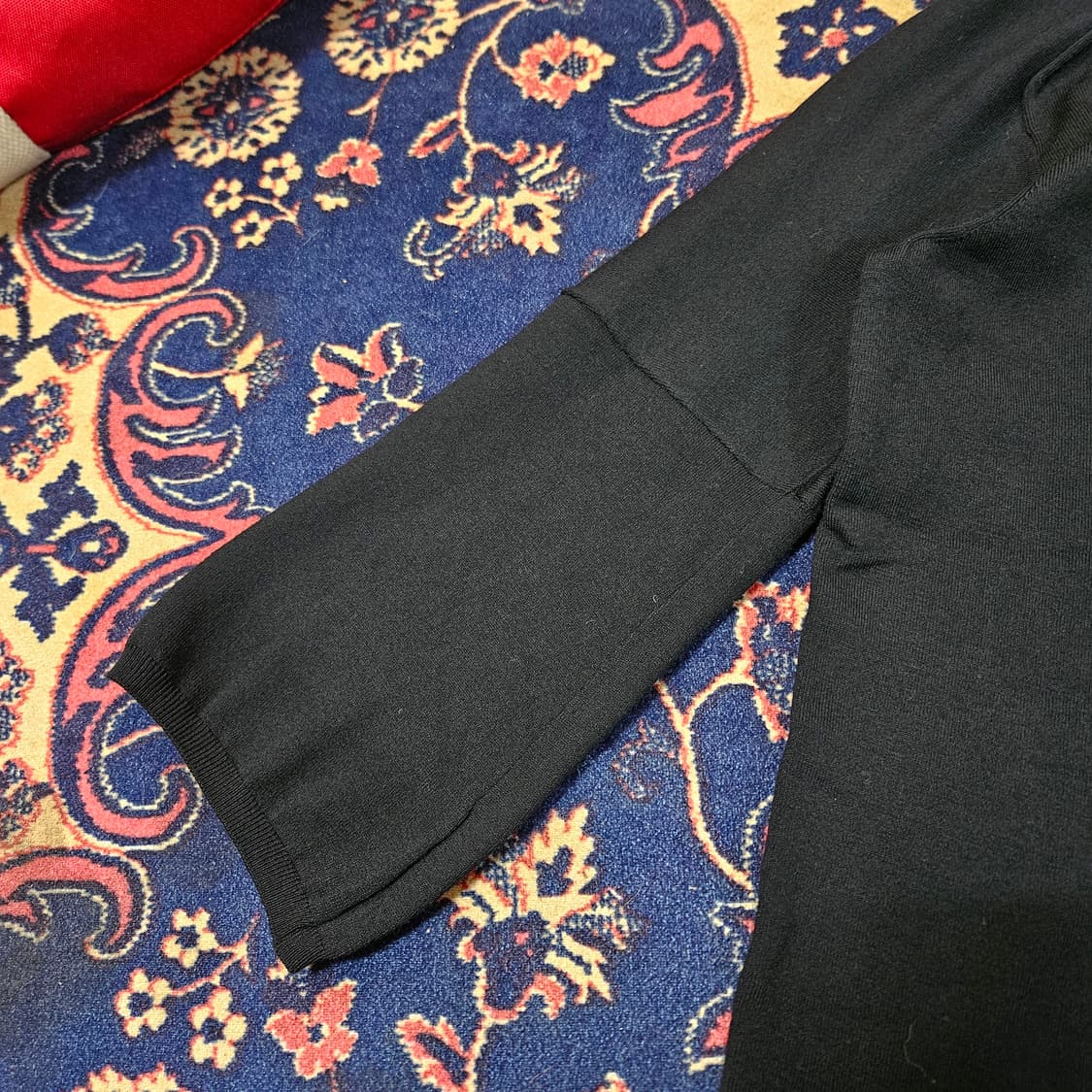 질샌더(Jilsander) 7부 베이직 디테일 간절기 니트 상품이미지2