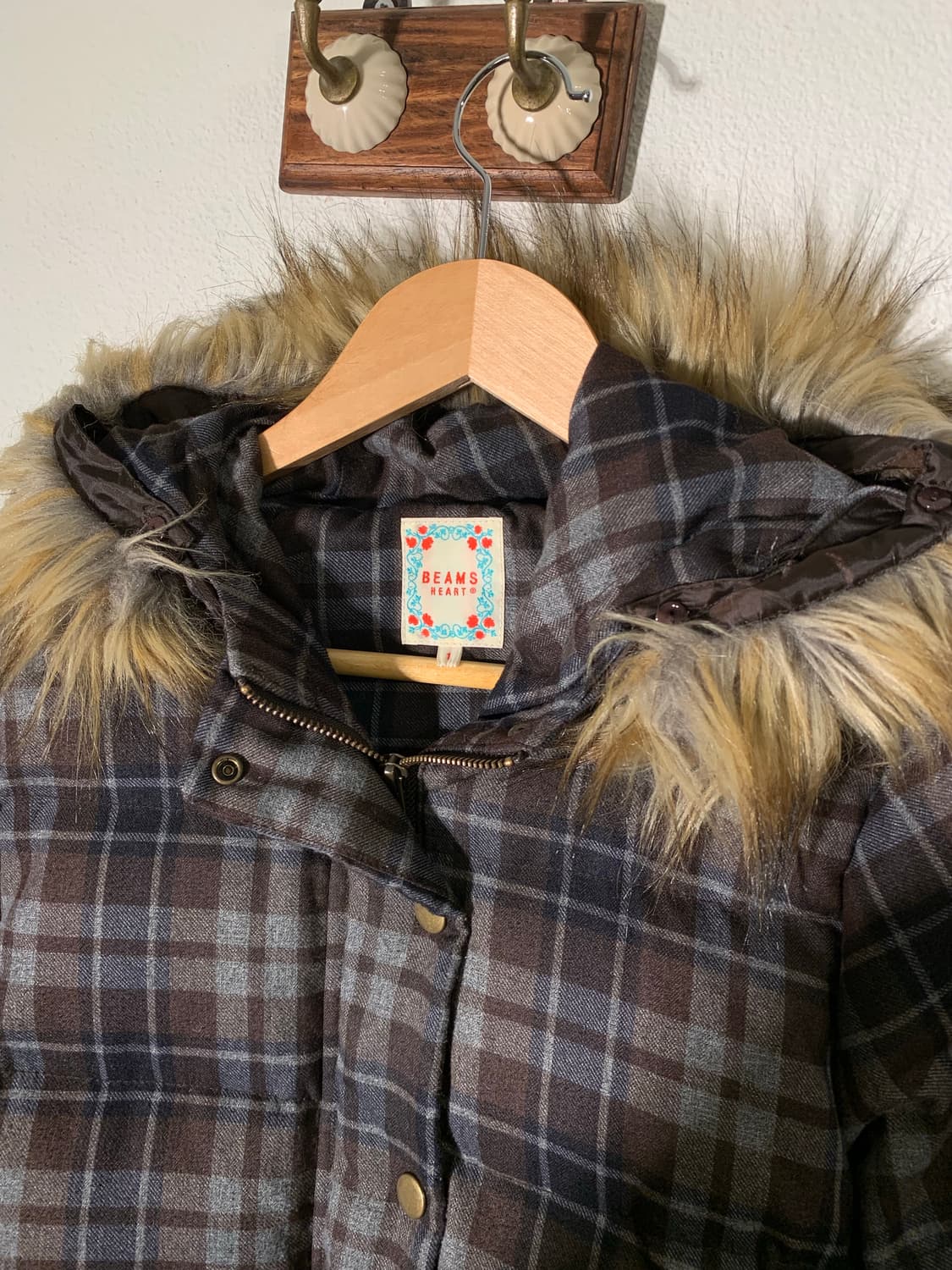 빔즈하트 타탄체크 퍼 패딩 상품이미지3