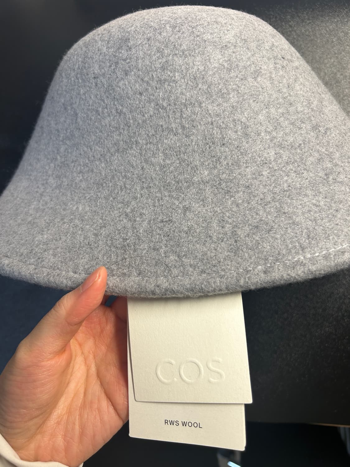 (새상품)코스 cos버킷햇 그레이 상품이미지1