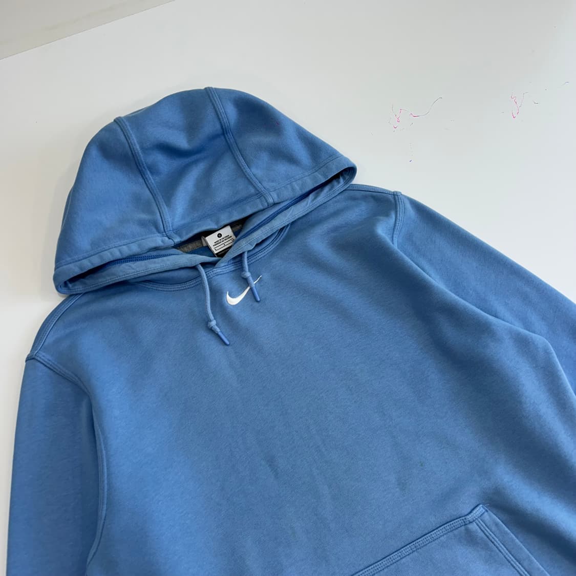 Nike 나이키 화이트 스우시 라이트 블루 후드티 상품이미지4