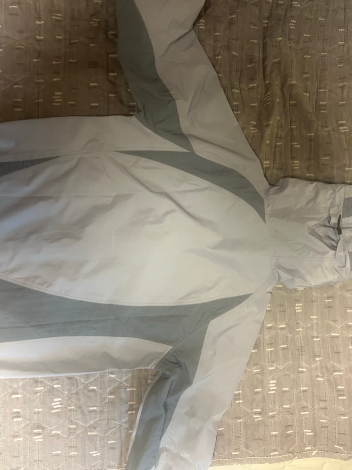 산산기어 윈드 쉴디드 재킷 아이스 그레이 상품이미지3