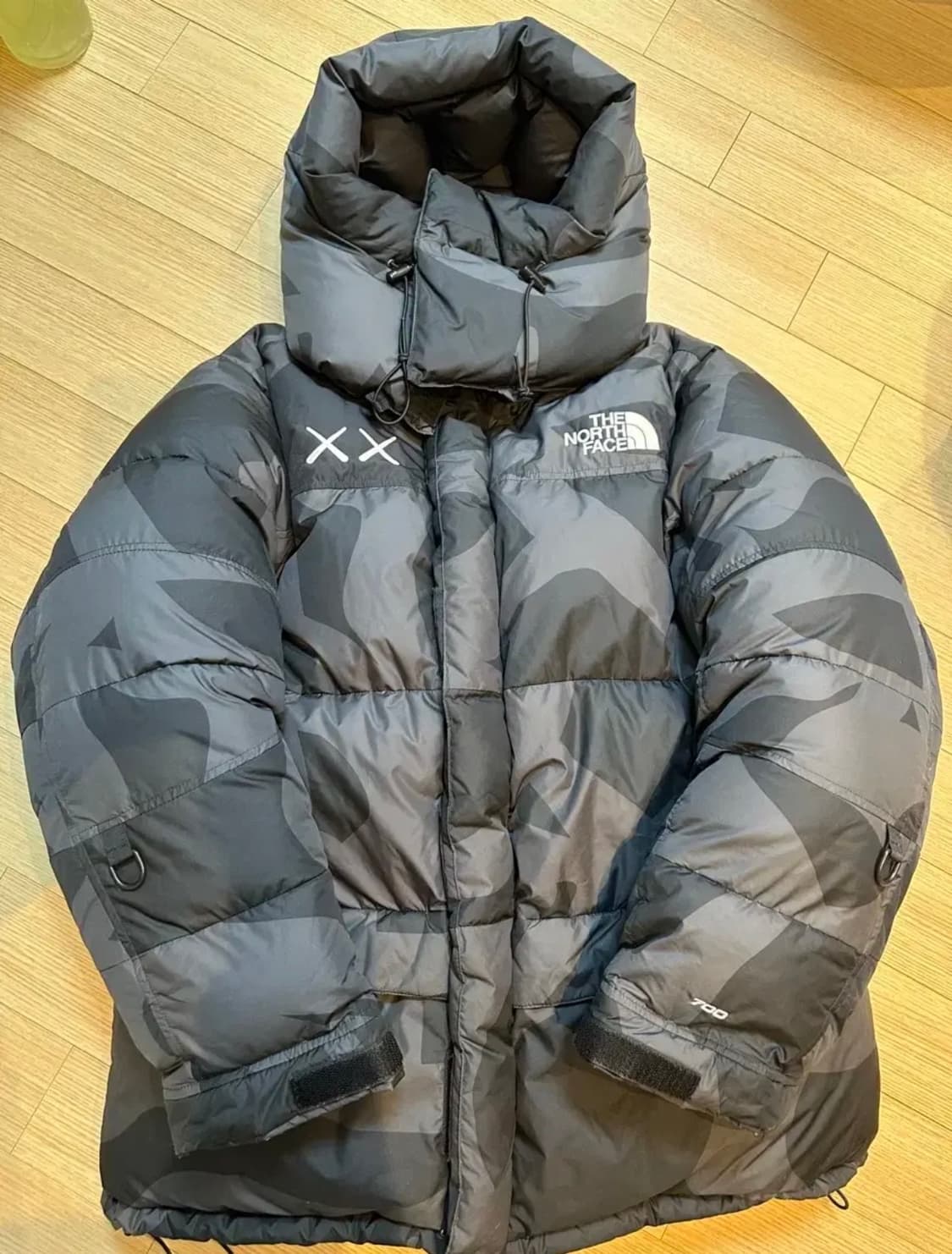 노스페이스 x 카우스 눕시 700 패딩 카모 상품이미지1