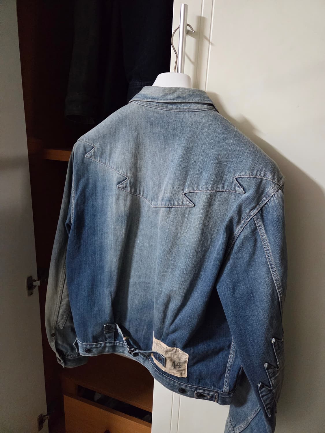 캐피탈 산토도밍고 썬더버드 자켓 프로세싱 44사이즈 팔아요 상품이미지3