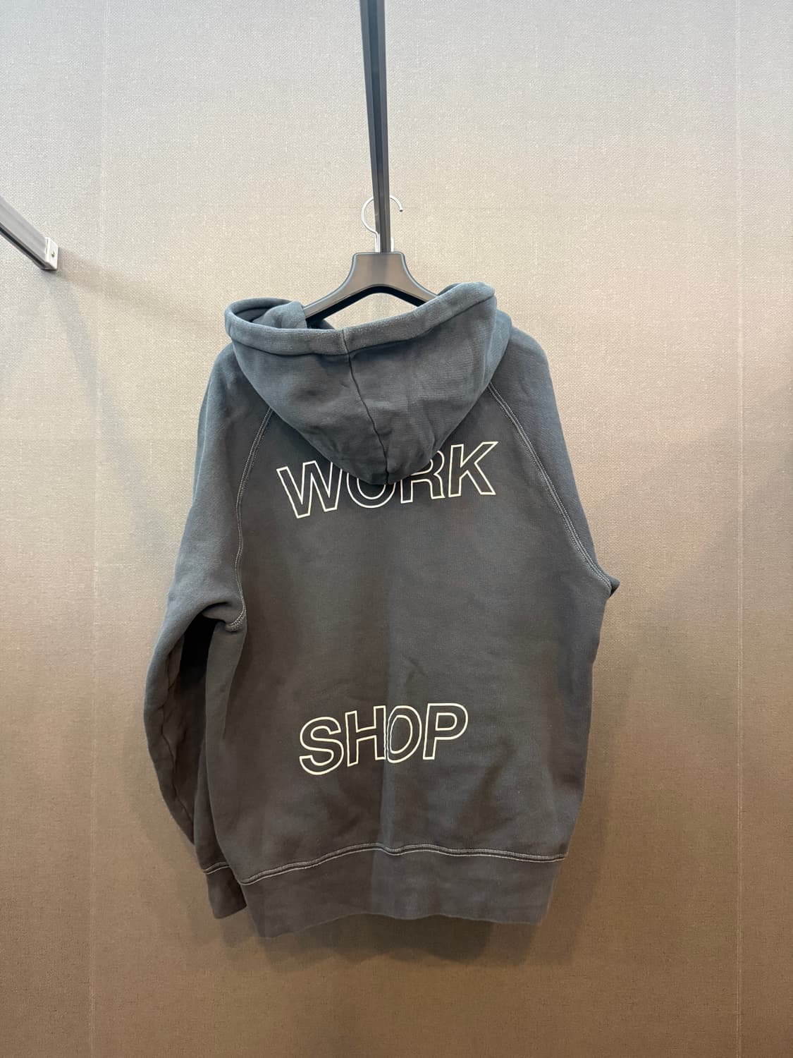 아워레가시 워크샵 후드티 블랙 상품이미지2