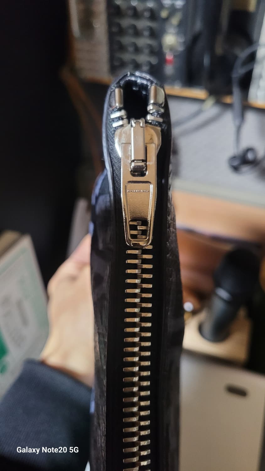 발렌시아가 클러치 상품이미지3