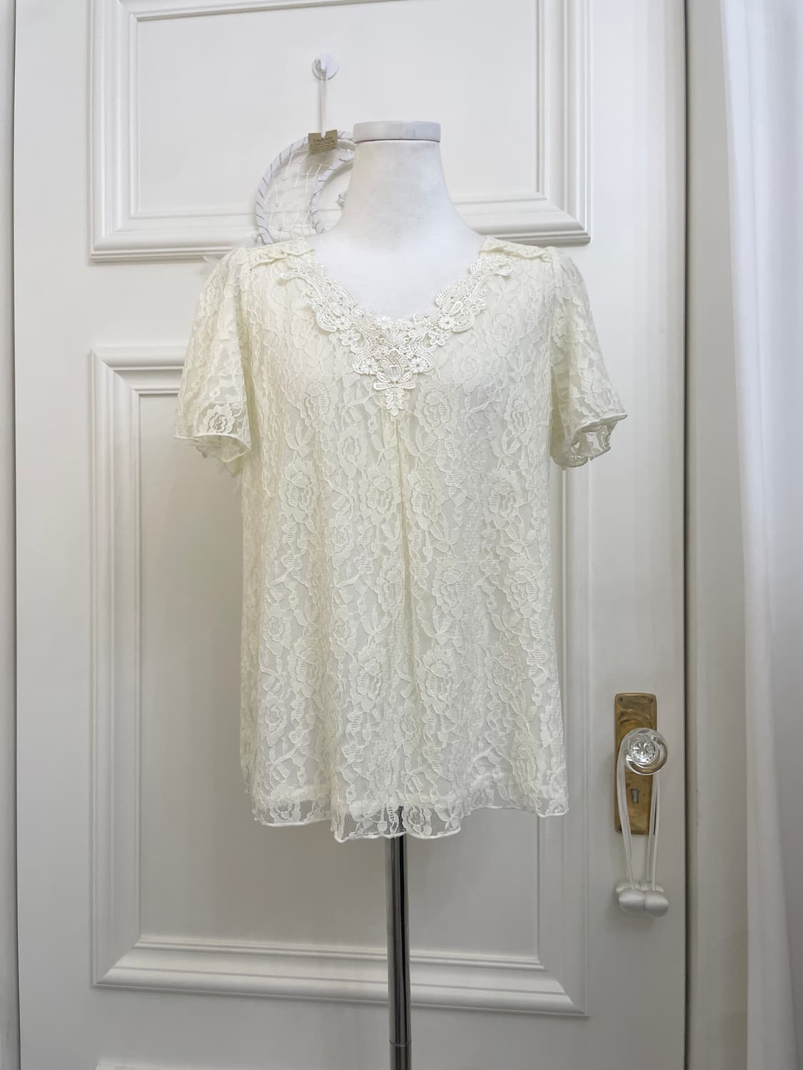 AXES FEMME ivory lace blouse(size-M 상품이미지1