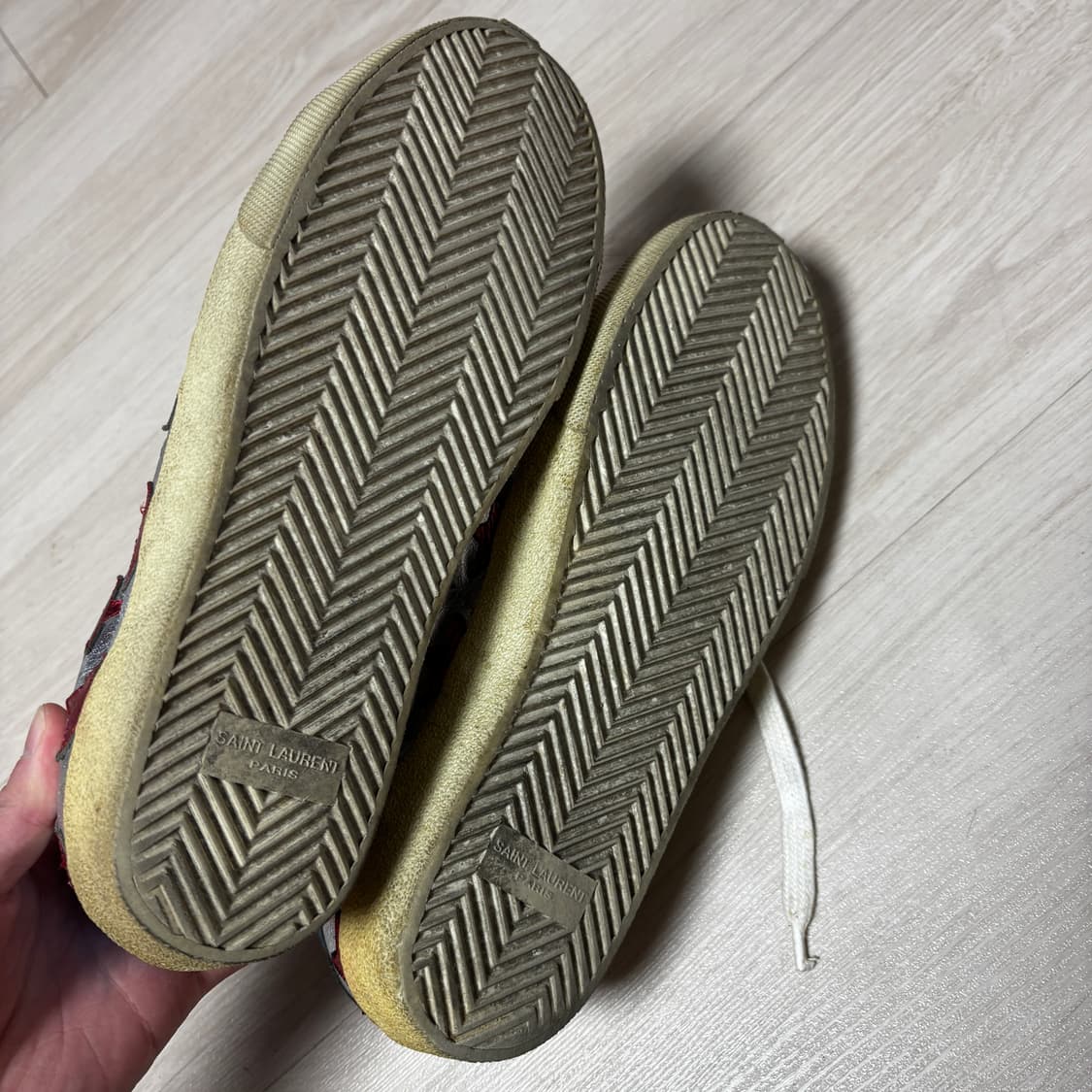 에디슬리먼 생로랑 15SS 실버 스타 스니커즈 40사이즈 상품이미지7