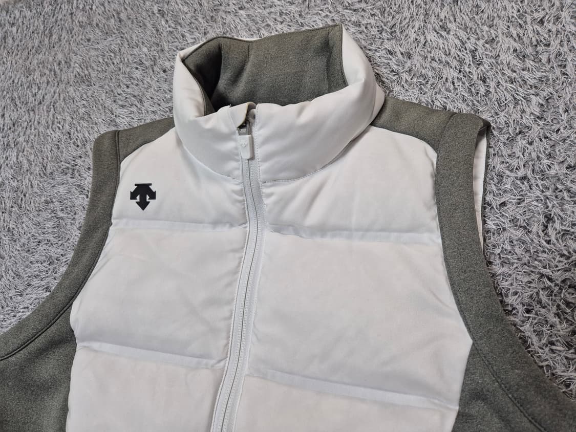 데상트 여성 덕다운 패딩 조끼 85 상품이미지2