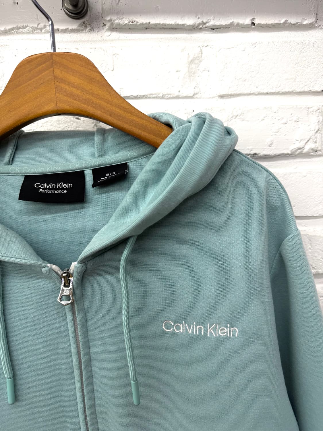 캘빈클라인 하늘색 후드집업 상품이미지4