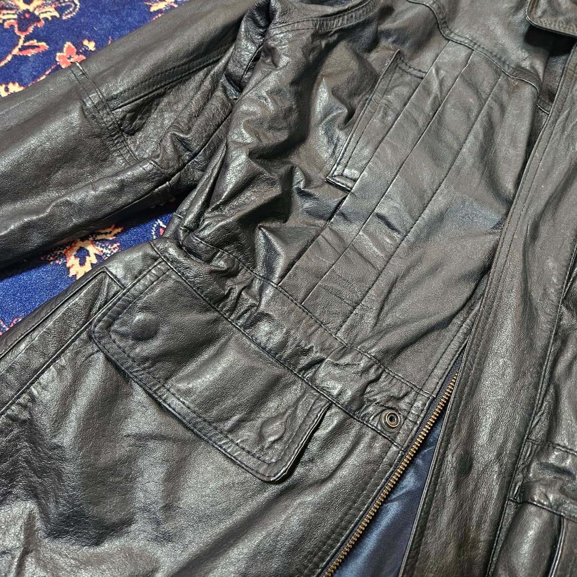 YACKIE in Italy 가죽 카라넥 사파리 하프 자켓  상품이미지6