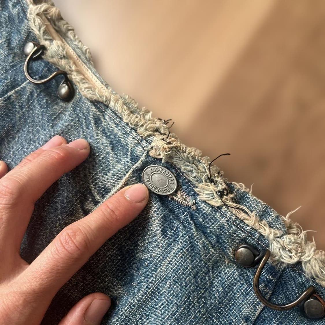 캐피탈 페인티드 데님 미니스커트 상품이미지3